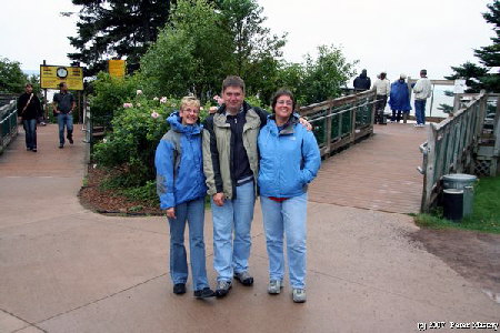 Ela Peter & Nicole bei den Flowerpot Rocks Ela Peter & Nicole bei den Flowerpot Rocks
